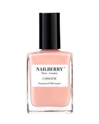 nailberry-a-touch-of-powder-2